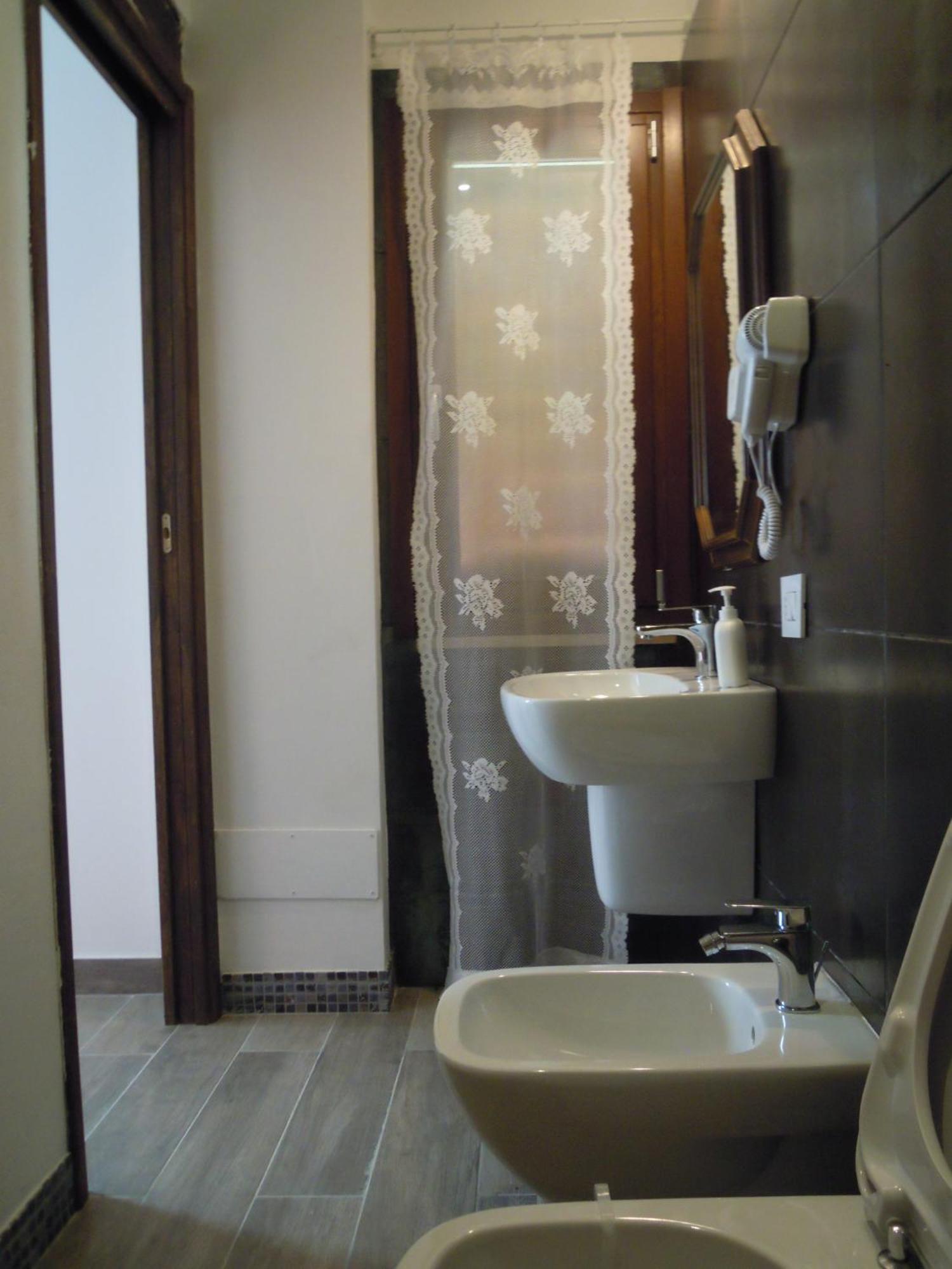 Agriturismo Piccolo Albero Loreto Aprutino Habitación foto