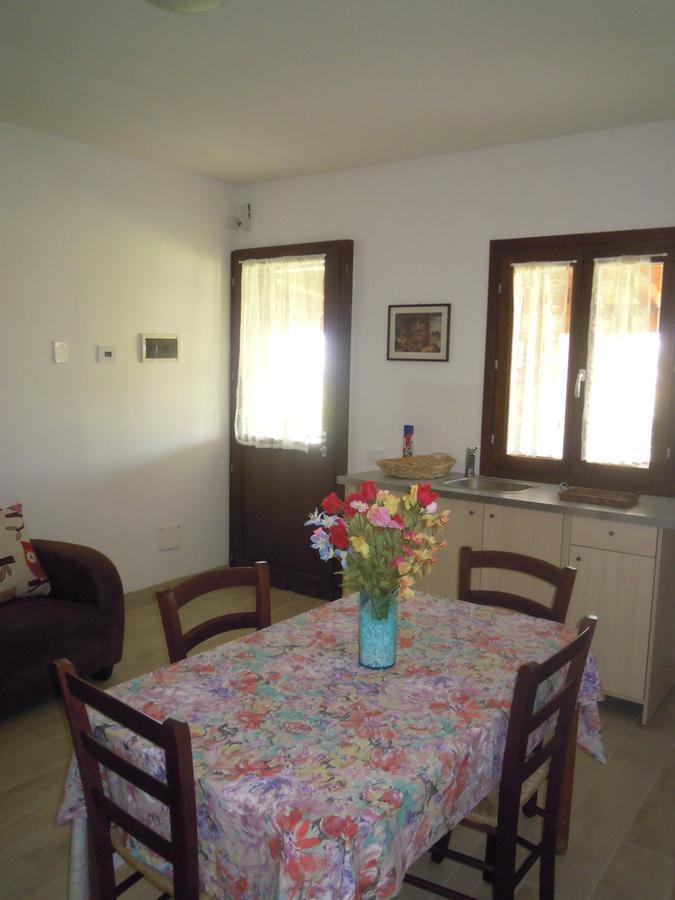 Agriturismo Piccolo Albero Loreto Aprutino Habitación foto